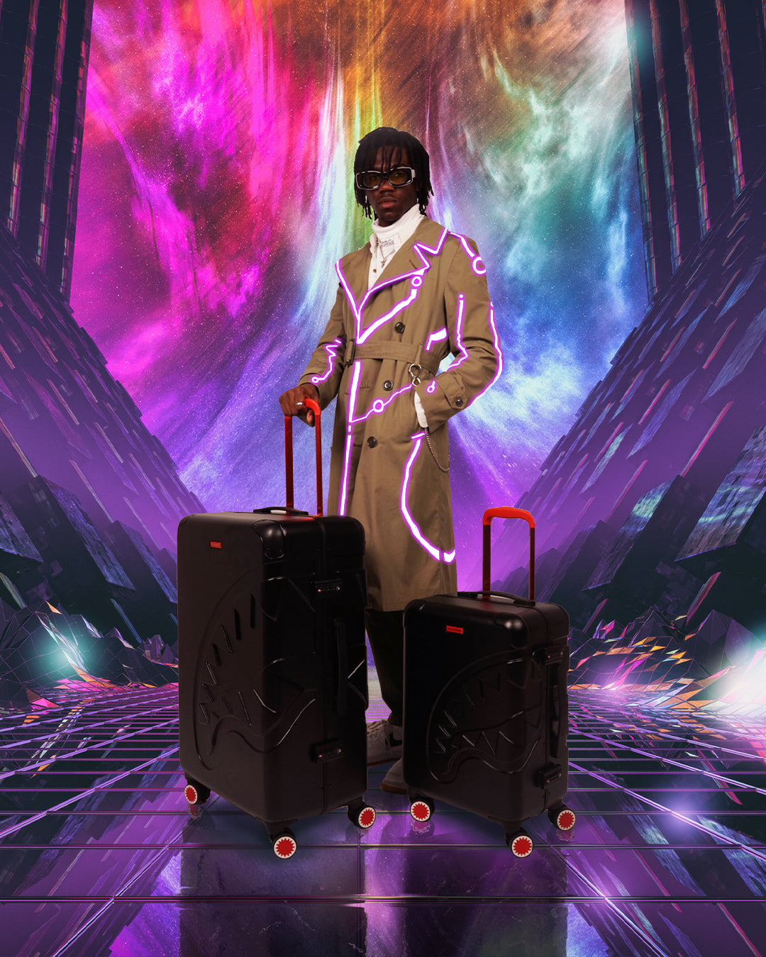 SHARKITECTURE MOLDED 29 FULL-SIZE LUGGAGE - Image 12