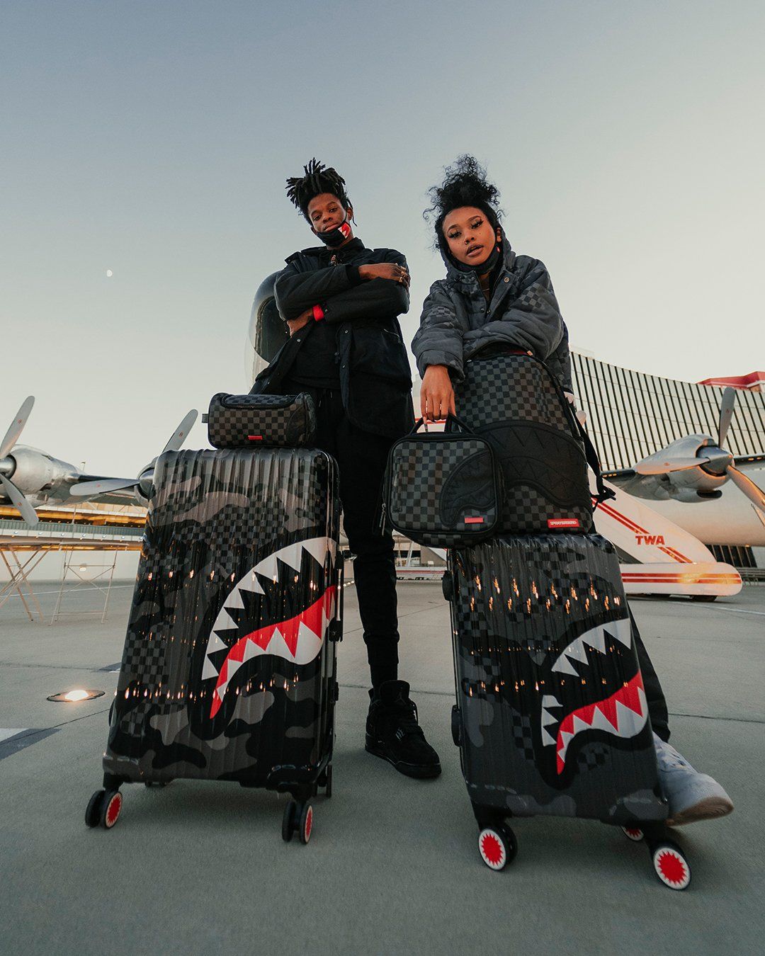 3AM SHARKNAUTICS 22 CARRY-ON LUGGAGE - Image 14