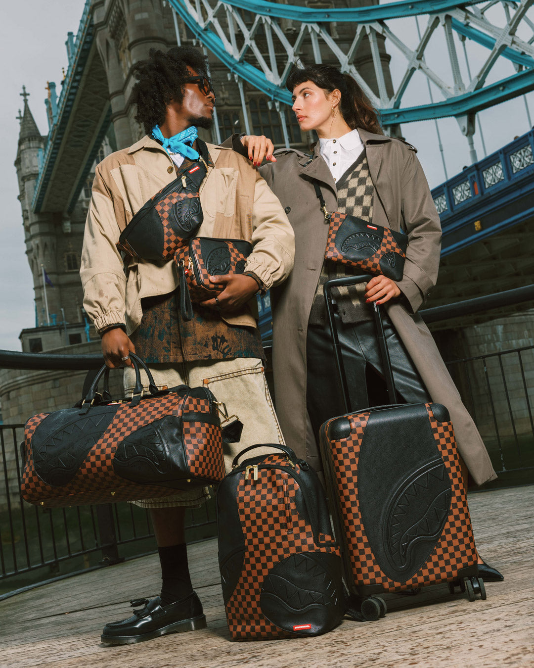 JETSTREAM SHADOW SAVVY CROSSBODY - Image 4
