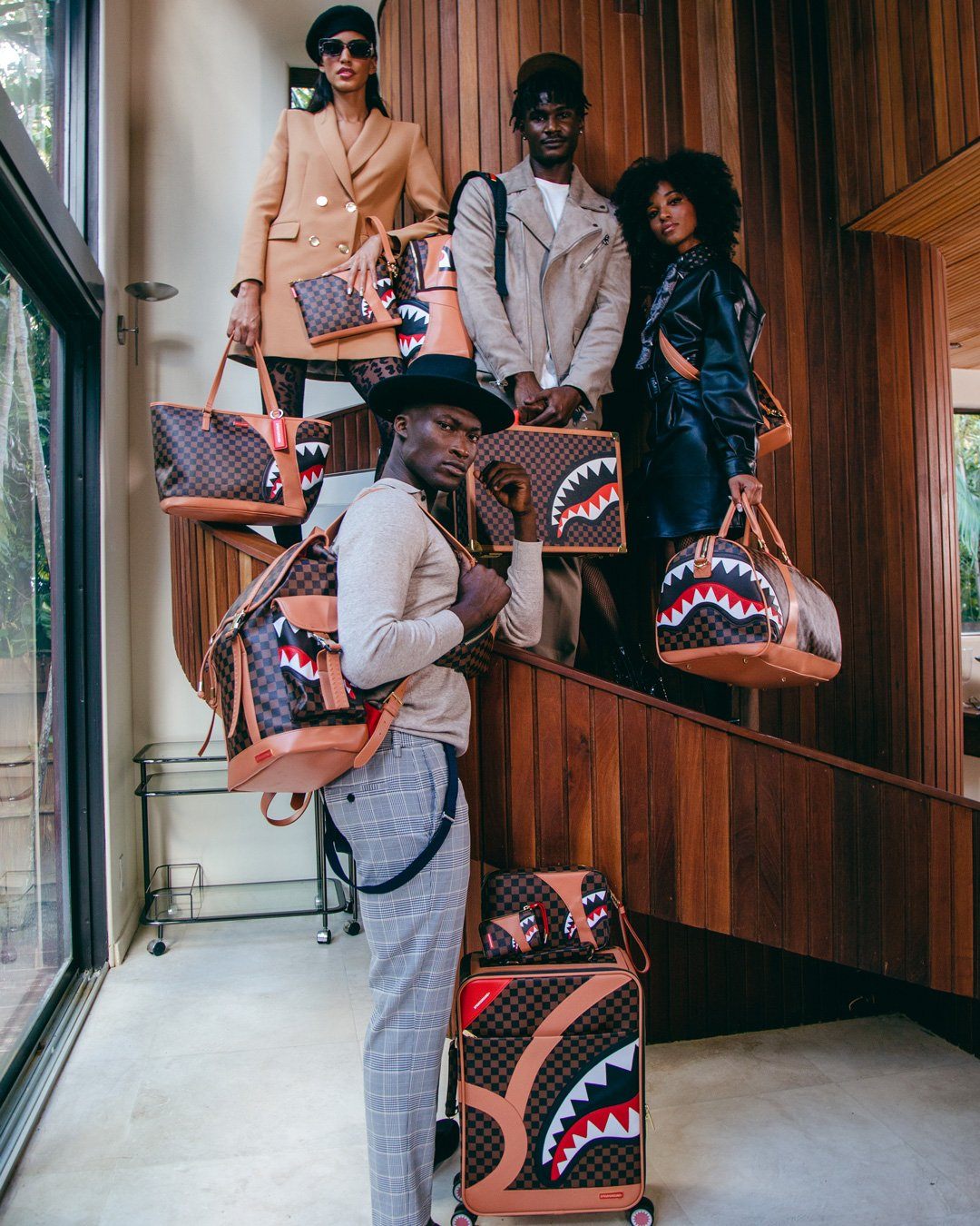 HENNY AIR TO THE THRONE ATTACH?? BRIEFCASE - Image 12