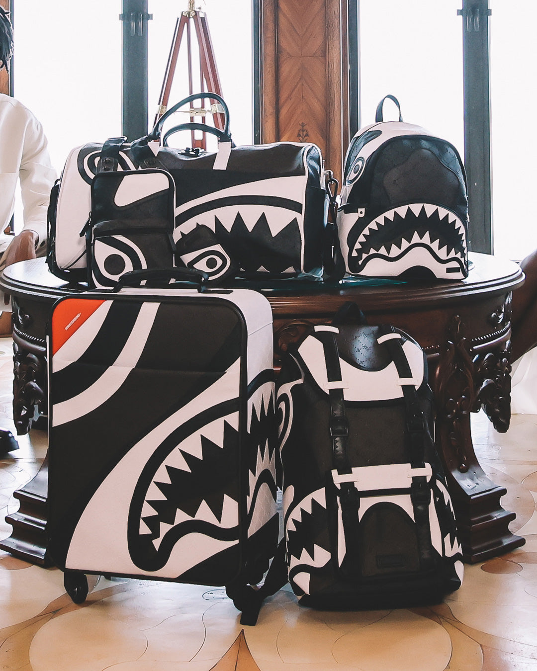V.V.I.P. SAVAGE BACKPACK - Image 10