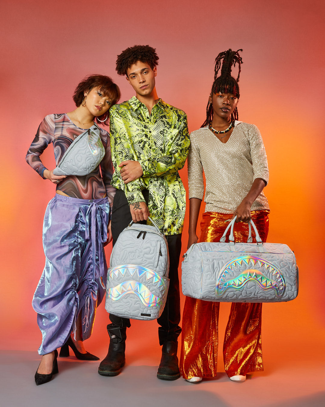 MIRASHAKU IRIDESCENT QUILT BACKPACK - Image 12