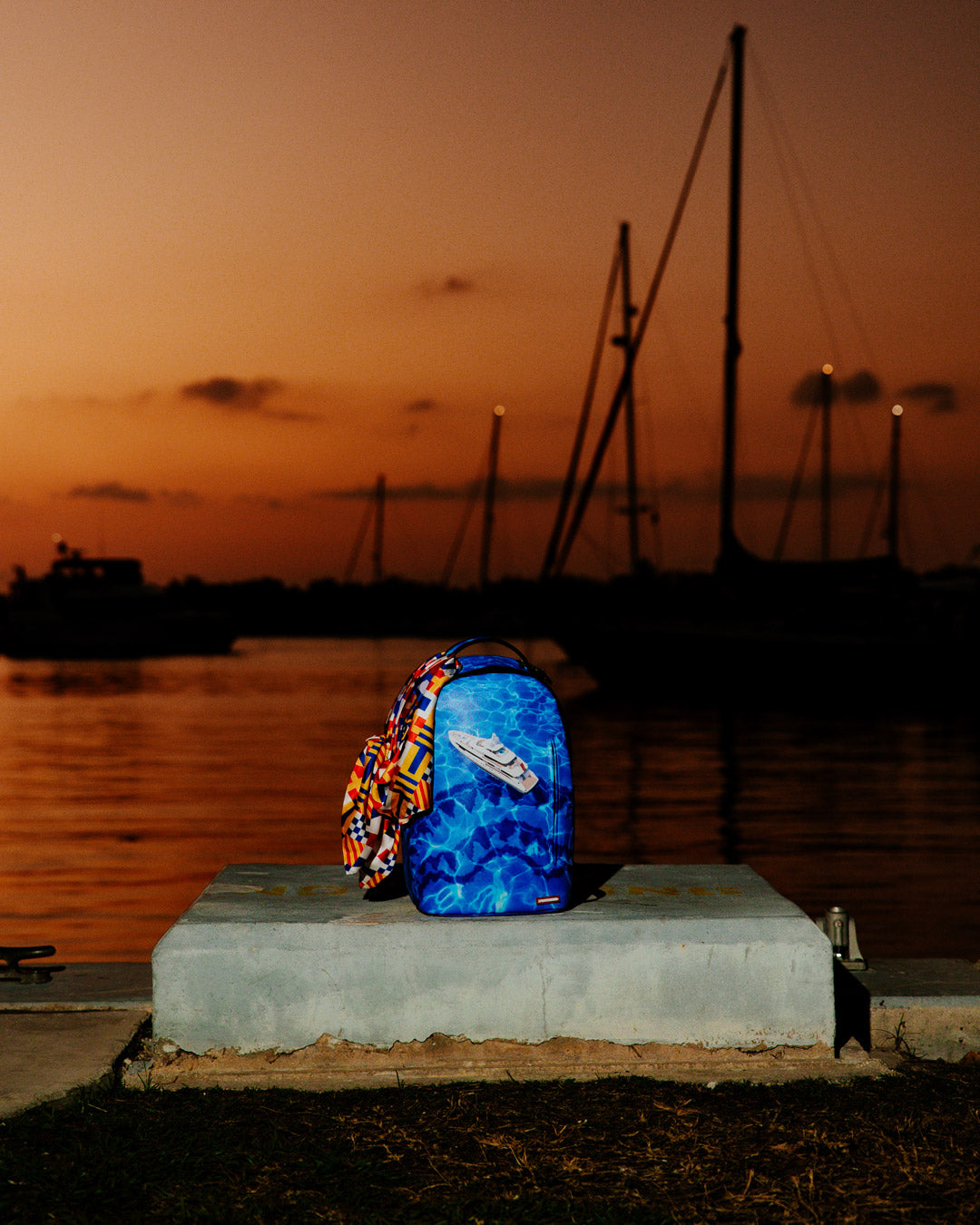 DEEPSEA ESCAPE BACKPACK W/REMOVABLE SCARF - Image 16