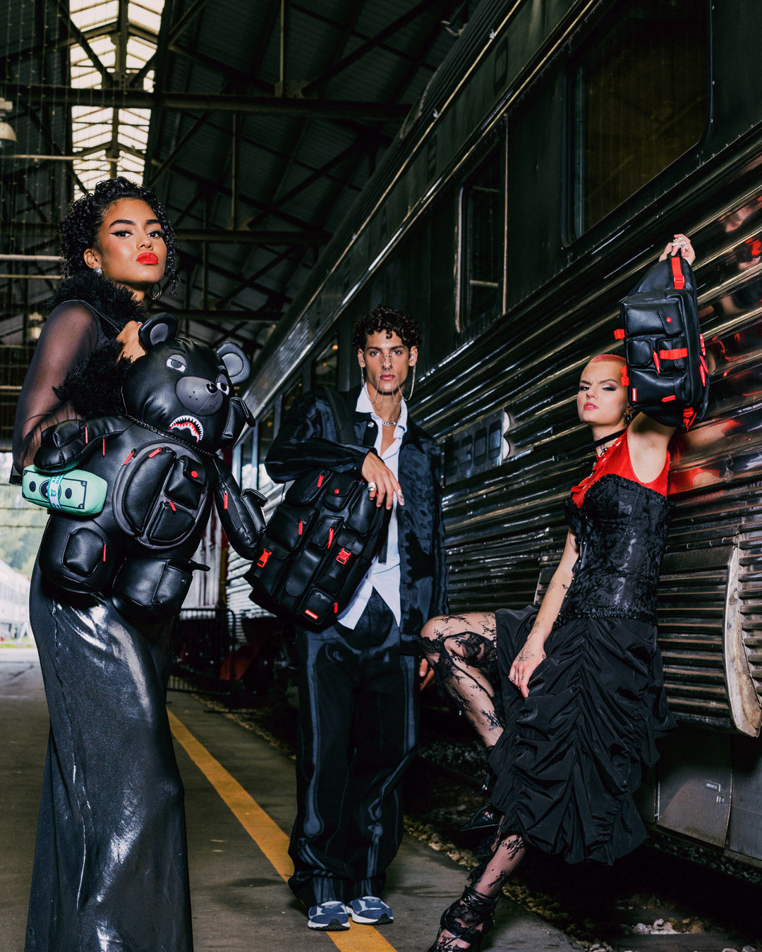 AIRFREIGHT CARGO CROSSBODY - Image 12