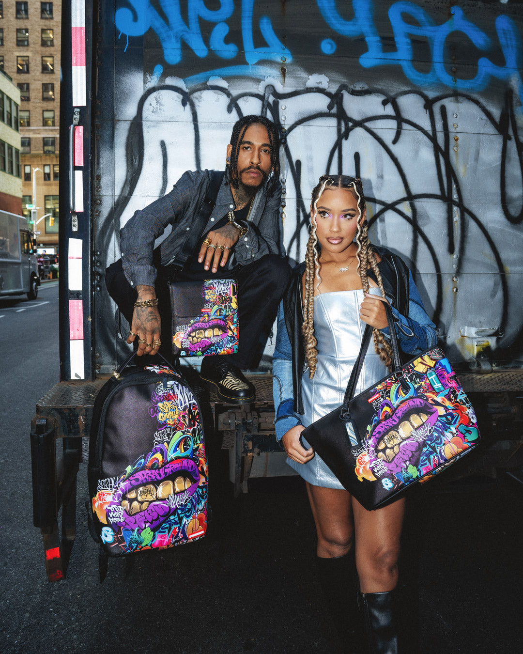 HALF GRAF LIPS DLXSV BACKPACK - Image 4