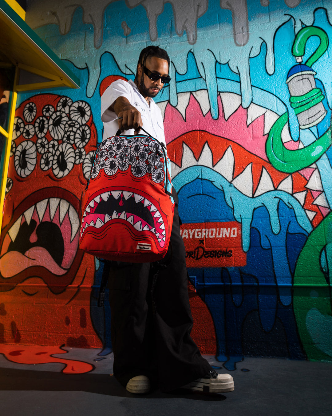 JORGE RODRIGUEZ THE ARTIST COLLAB BLINKY SHARK BACKPACK - Image 10