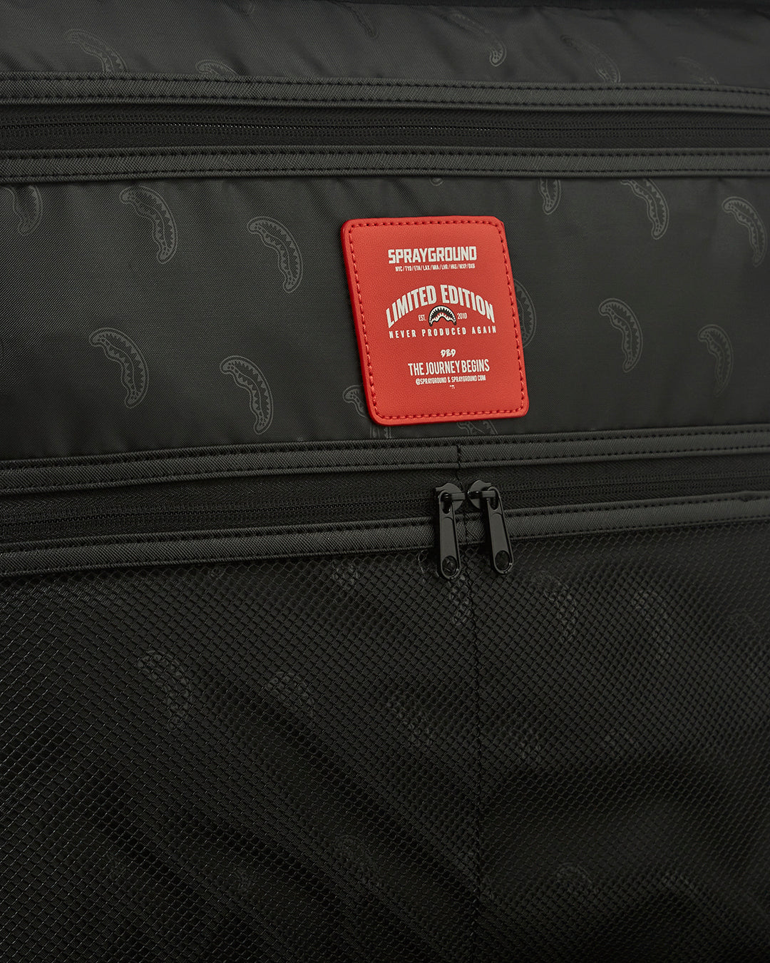 XTC GREY SHARKS IN PARIS JETSETTER CARRY-ON LUGGAGE - Image 17