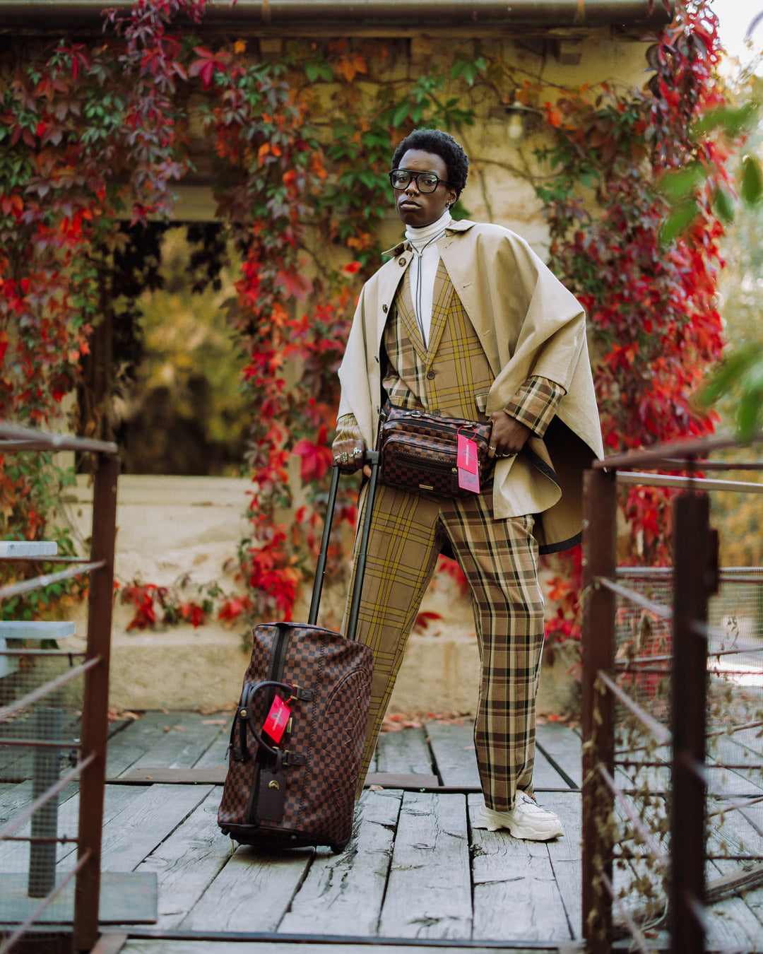 FROM PARIS WITH LOVE - EXPRESS DUFFLE (WITH WHEELS) - Image 12