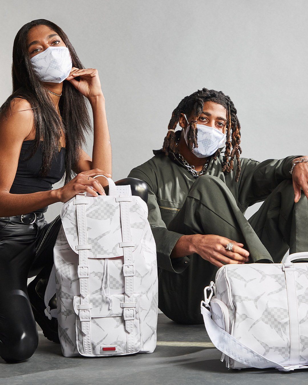SHARK CHECK (WHITE) FACE MASK - Image 6
