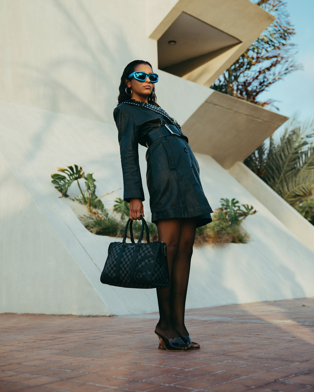 MIDNIGHT CHATEAU MINI PYRAMID DUFFLE - Image 2