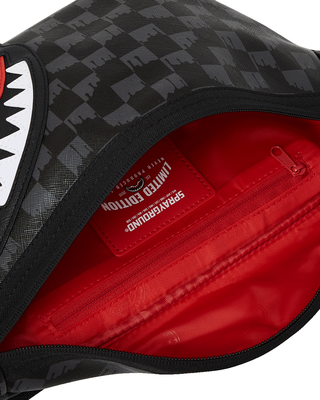 SHARKS IN PARIS THUNDERDRIP SAVVY CROSSBODY - Image 7