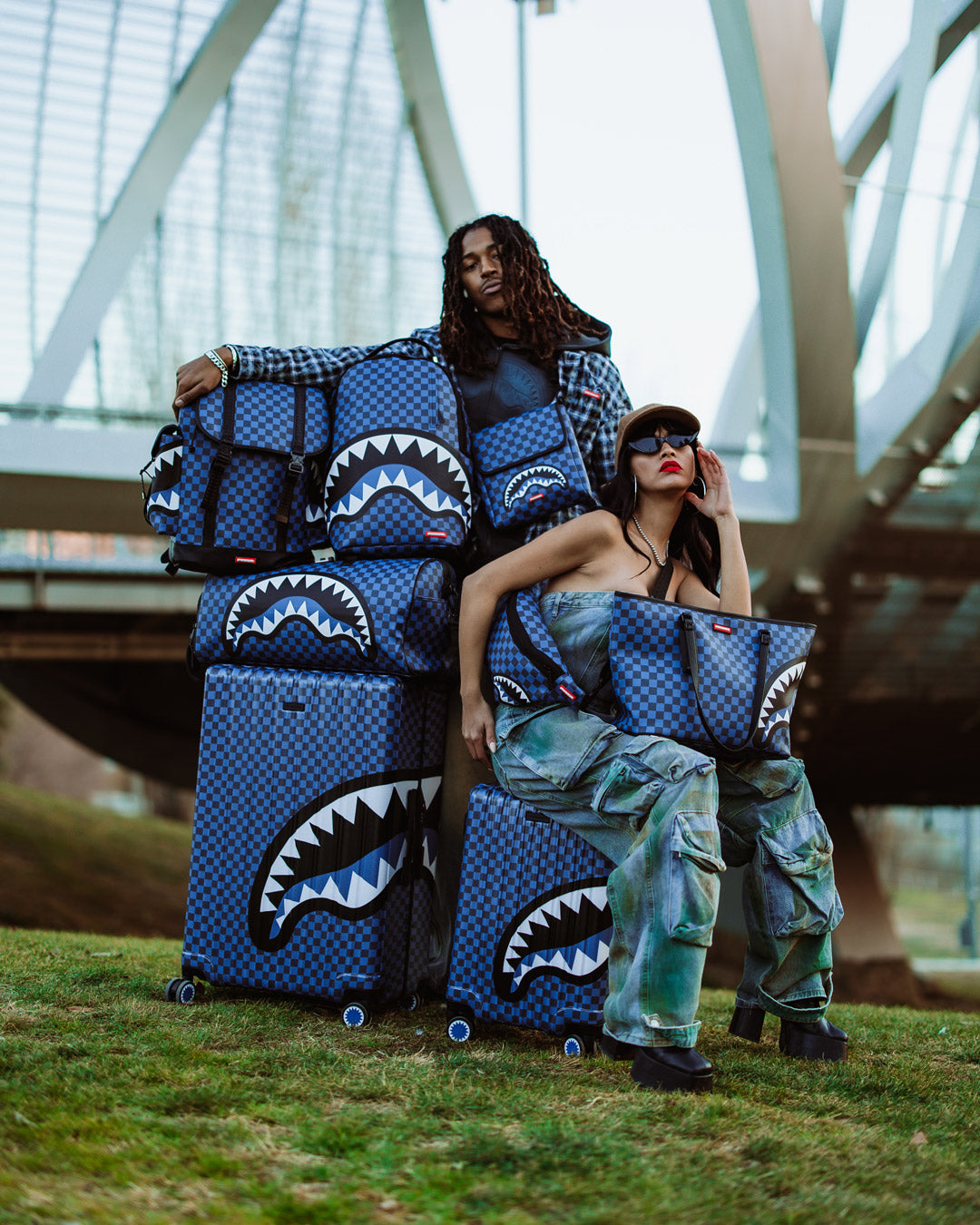 MIDNIGHT MAGIC SHARKS IN PARIS MESSENGER SLING BAG - Image 2
