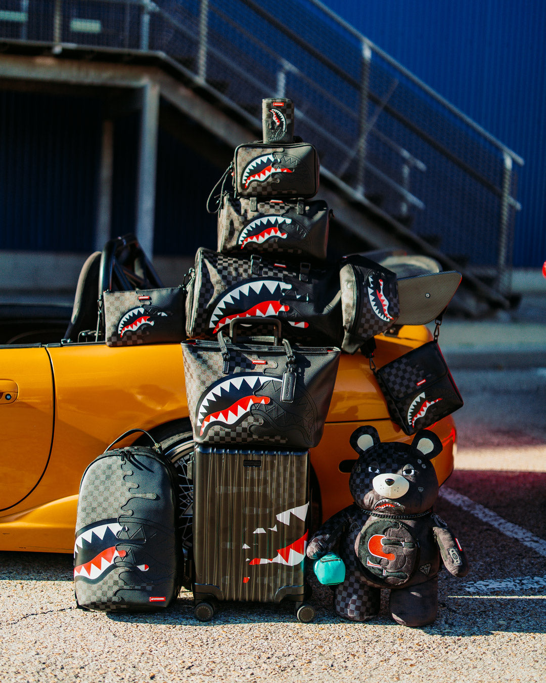 SPEED SHARK SIDE SWIPE HARD SHELL CARRY-ON LUGGAGE - Image 10