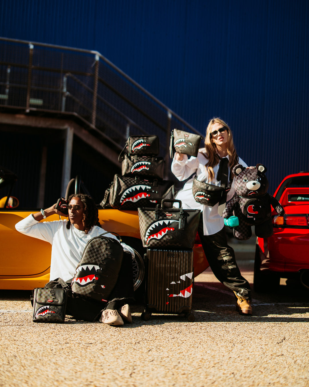 SPEED SHARK SIDE SWIPE SAVVY CROSSBODY - Image 9